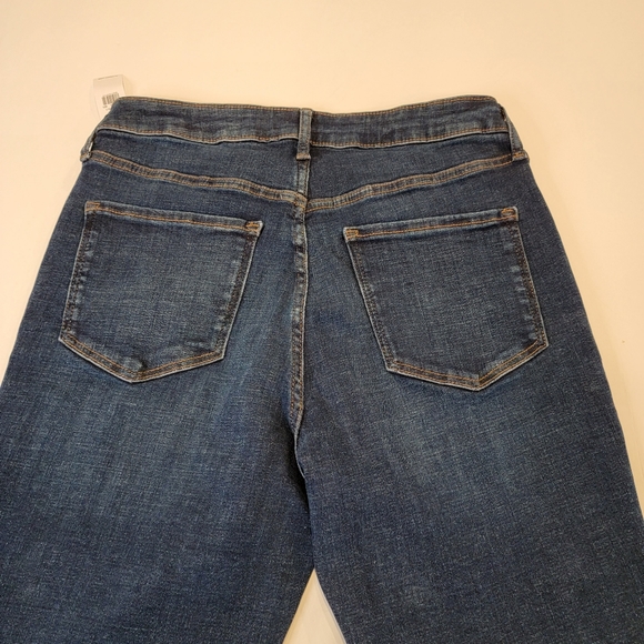 Old Navy Rockstar Extra High-Rise Super Skinny Distressed Jeans Size 10 P NWT! - Picture 17 of 17